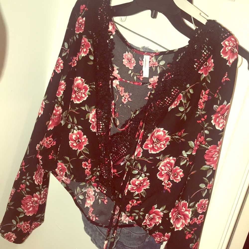Women’s blouse